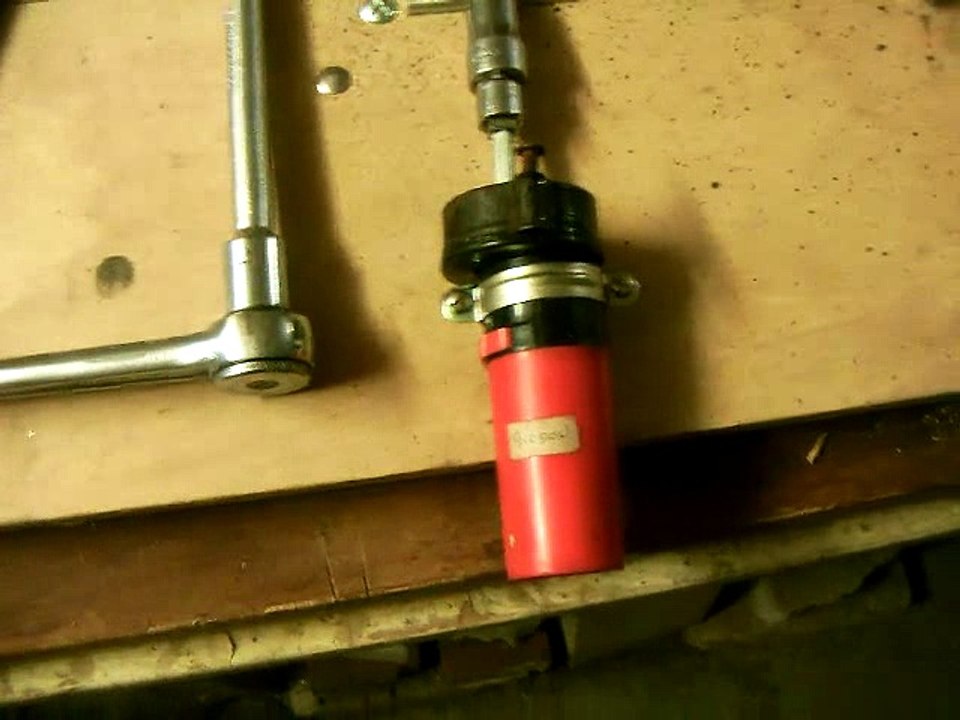 CLIP0047