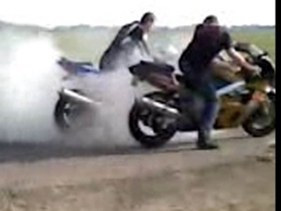 burn 750 gsxr fond de 2éme rupture avec sv650