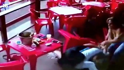 E "kapi mat" të dashurin, ja hakmarrja e pashpirt e vajzës (VIDEO)