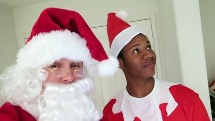 Real Life ELF ON THE SHELF vs SANTA DES\