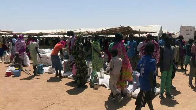Fatigués et affamés, des Sud-Soudanais se réfugient au Soudan