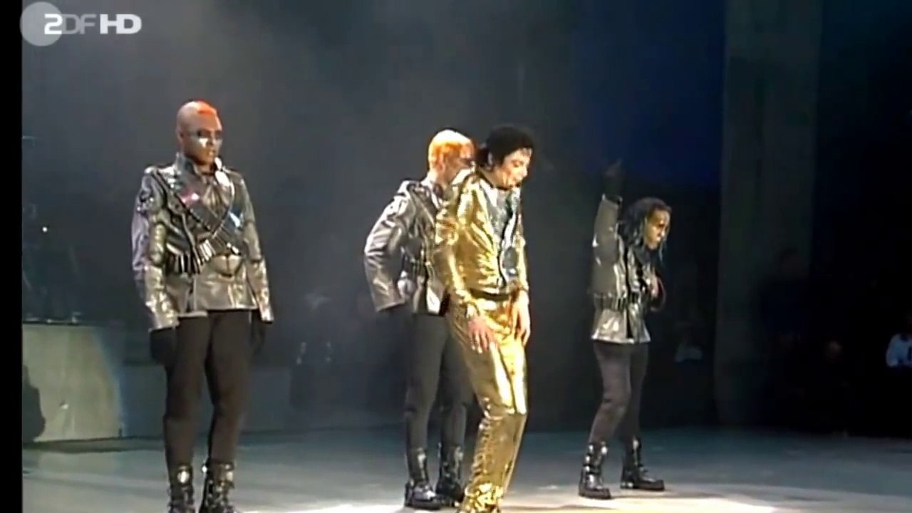Michael_Jackson_Wanna_Be_Starting_Something_hd Live