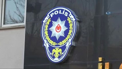 Aranan Hırsızın Evinden Cephanelik Çıktı