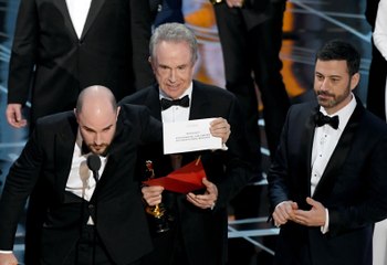 Backstage Insider Tells All On Oscar Award&#039;s Flub