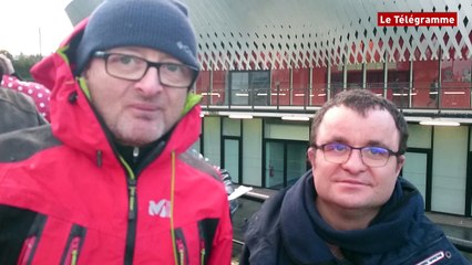 Brest. Militants et curieux au meeting de Mélenchon