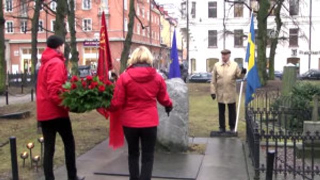 Isveç Başbakanı Löfven: Sığınmacılar Için Ödün Vermek Zorundayız