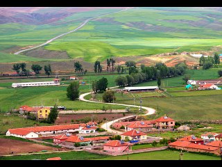 Buralardan gidelim Fakılıya dönelim