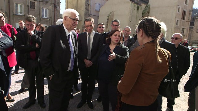 Aveyron : Emmanuelle Cosse rencontre les acteurs de la transition énergétique et habitat durable