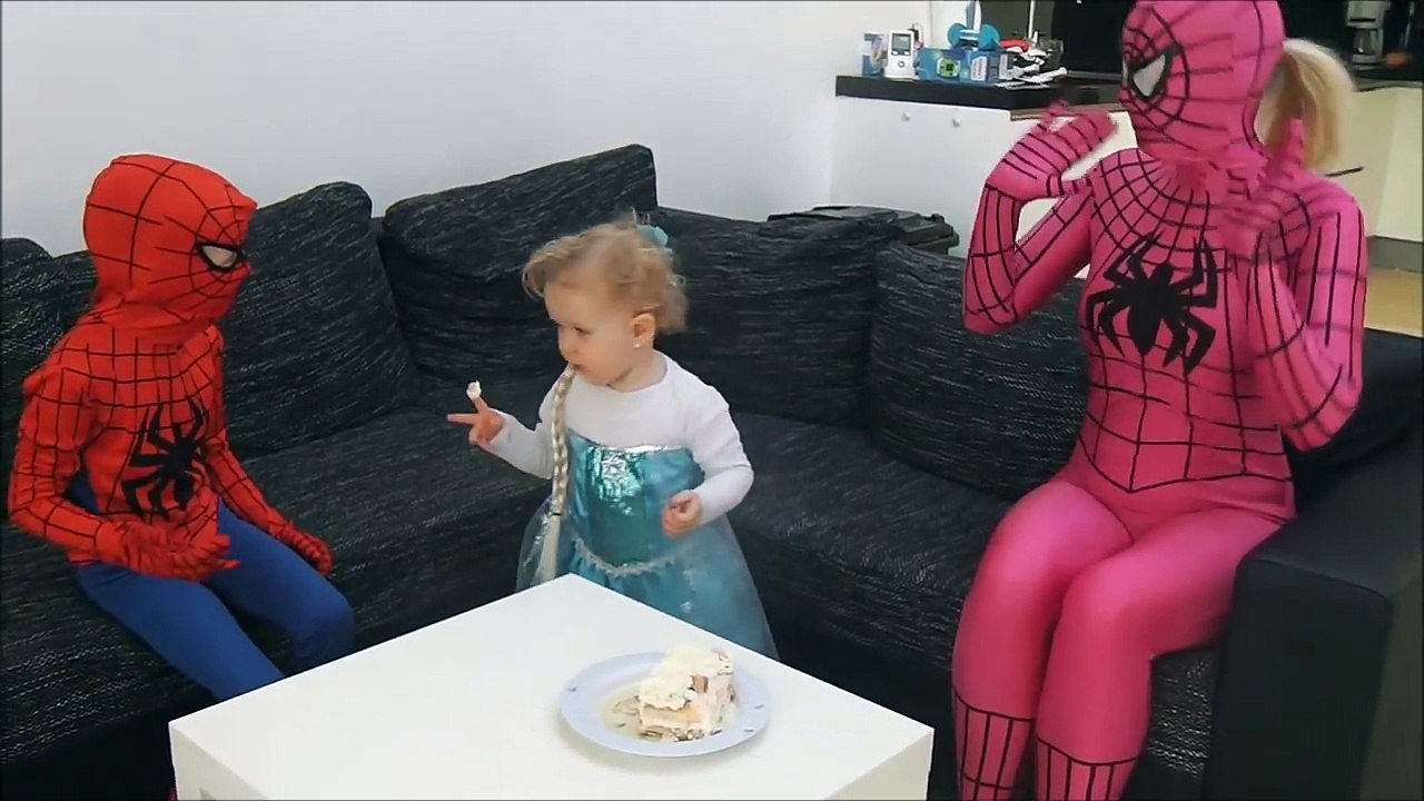 Spiderman birthday party with Frozen Elsa Pink Spidergirl VS Joker Superheroes fun Real life !