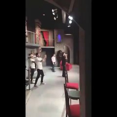 Ciro con Pedro en Abracadabra 5 (HIMNO) - 27 de Febrero