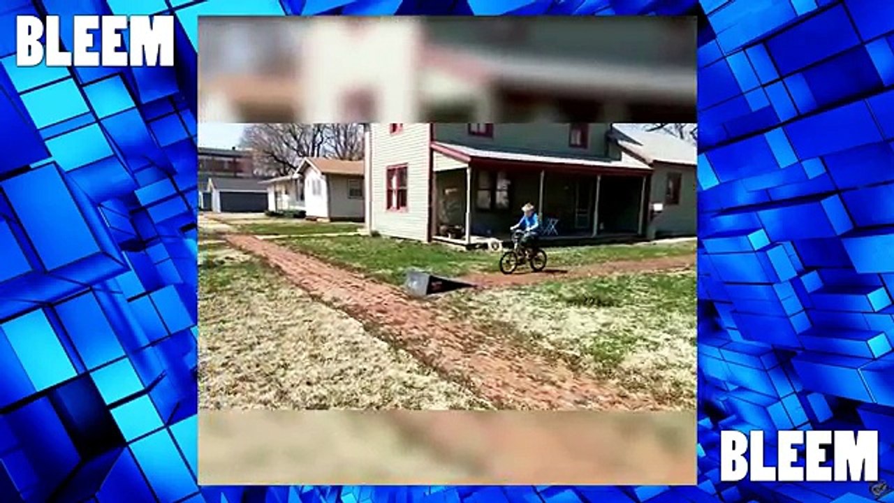 IMPOSSIBLE Try not to Laugh or Grin for Kids - No Bad Words No Swearing CLEAN(1)