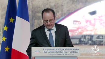 Un coup de feu pendant un discours de François Hollande