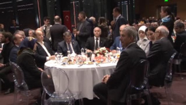 Numan Kurtulmuş: Türkiye'de Geçmiş Zamanlarda da Partili Cumhurbaşkanı Yaşadı