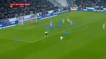 Higuain celebrate goal vs Napoli
