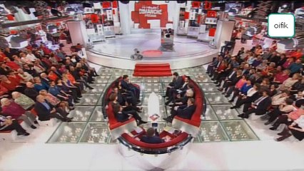 Laurent Gerra imite des célébrités françaises.Vivement dimanche