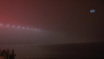 İstanbul'da Sis Etkisini Sürdürüyor