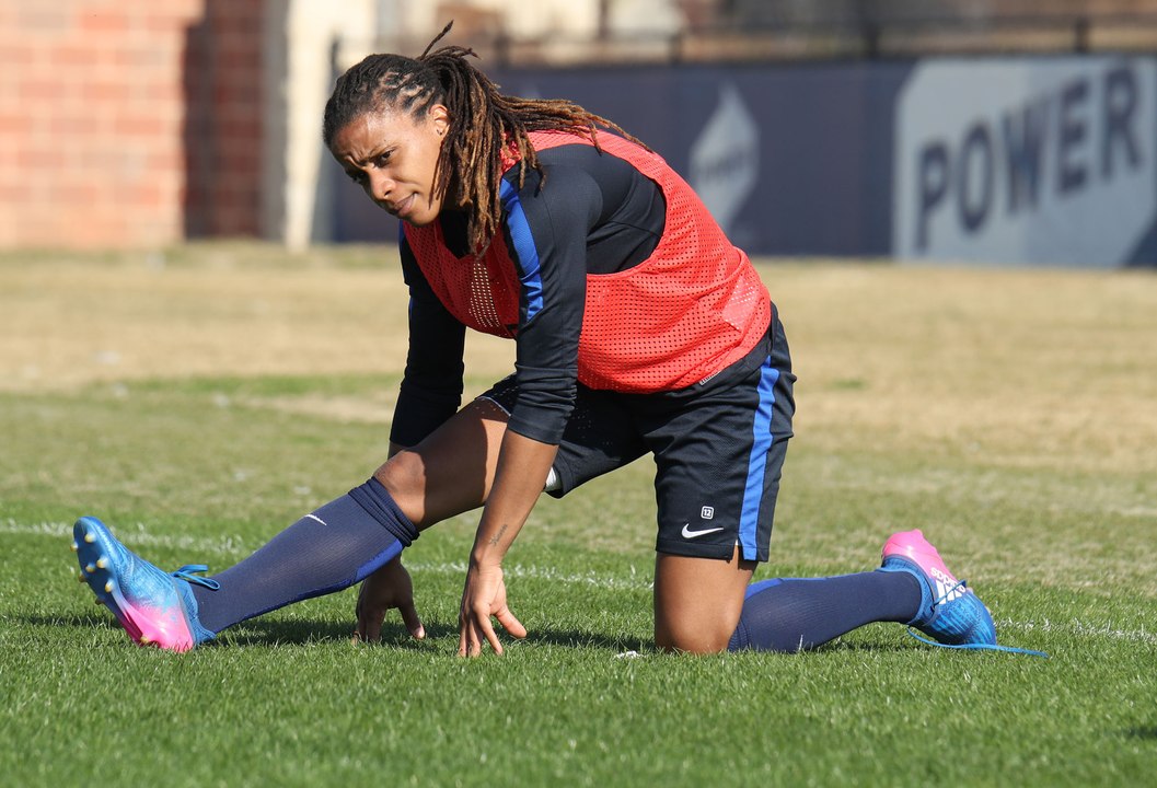 Equipe de France Féminine : Elodie Thomis, des JO à la She Believes Cup