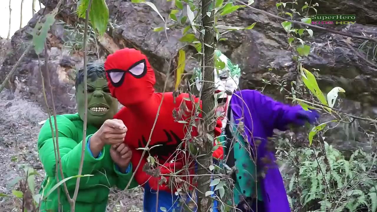 Spiderman vs Joker SAW Ghost Vampire Attack! Elsa Hulk Ghosts Superheroes Fun Movies Actio