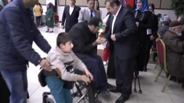 Esenyurt Belediyesi'nden İzmir'deki Noter Tasdikli Vicdansızlığa Karşı Ders Niteliğinde Hareket