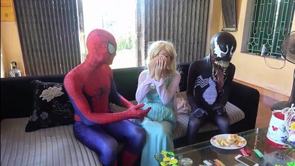 Spiderman Elsa: Spiderman Frozen Elsa was born Babykingkong pinks Spider Girl Venom joker