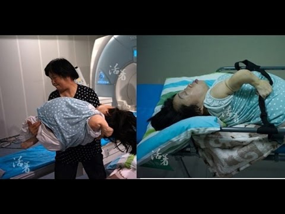 Cảm động về người mẹ tật nguyền sinh con ,, khiến hàng triệu người rơi lệ
