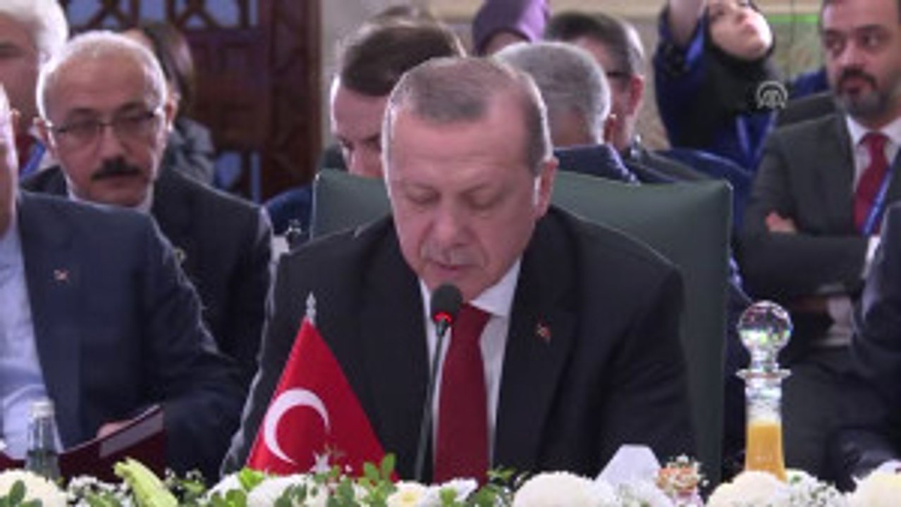 Cumhurbaşkanı Erdoğan: "Öncelikli Vazifemiz Kardeş Coğrafyalarda Akan Kanı Durdurmak, Fitne Ateşini...