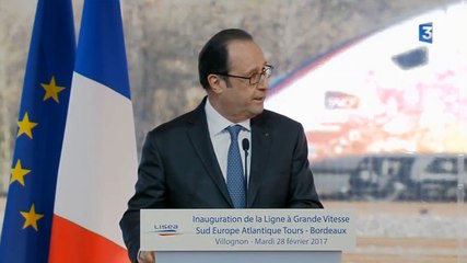 Un coup de feu pendant un discours de François Hollande.