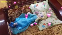 Frozen Elsa vs Joker - Elsas baby KIDNAPPED - Real Life Superhero Fun Movie