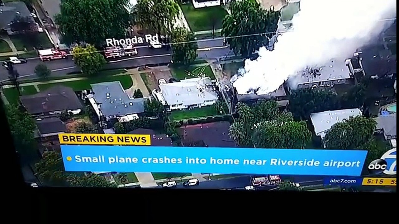 Etats-Unis : trois morts, deux blessés et beaucoup de dégâts, dans le crash d’un avion sur des habitations