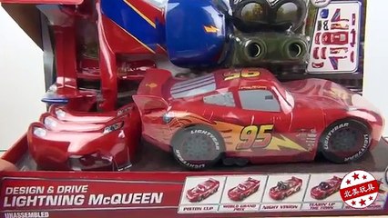 Diseño de AUTOS y el Engranaje de seguridad de Rayo McQueen Hawk Avión Transformador de Juguetes 디즈니카 합체놀이 장난감입니다