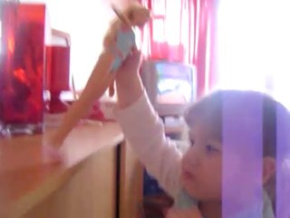 Kloé et sa Barbie girl