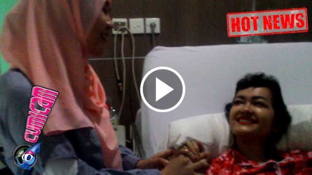 Genggam Erat Tangan Tiffany, Jupe Menangis - Cumicam 01 Maret 2017