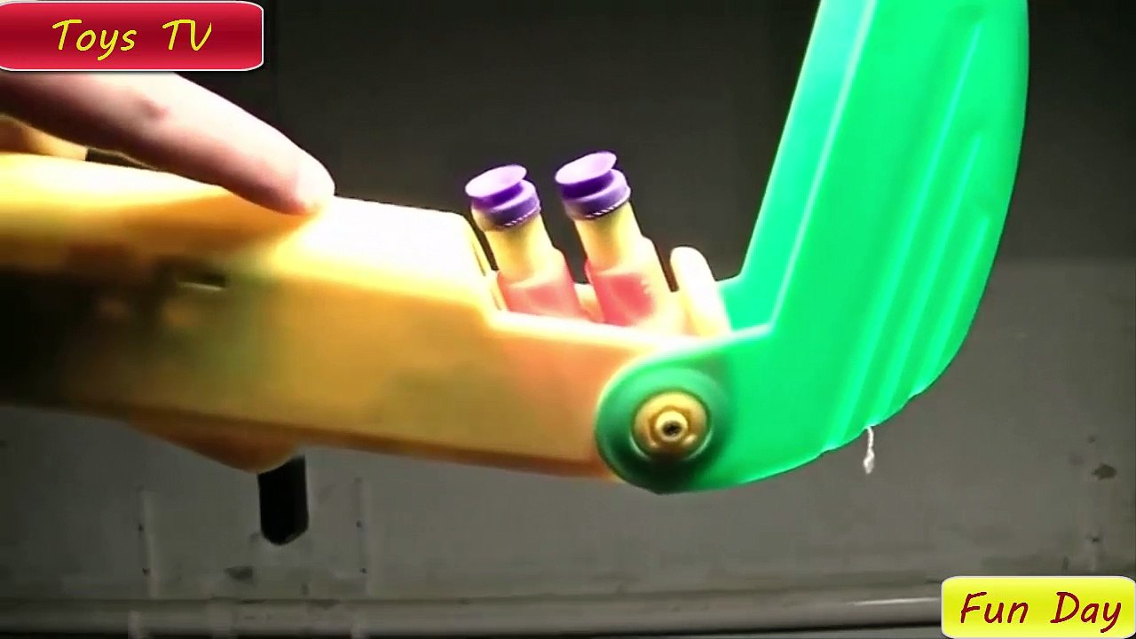 Buzz Bee Gunsmoke vs Buzz Bee Double Shot Toys For Kids - Toys TV Fun Day