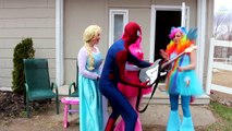 Spiderman Saves Elsa! w/ Pink Spidergirl, Joker, Catwoman, Venom & Superman! Superhero Fun