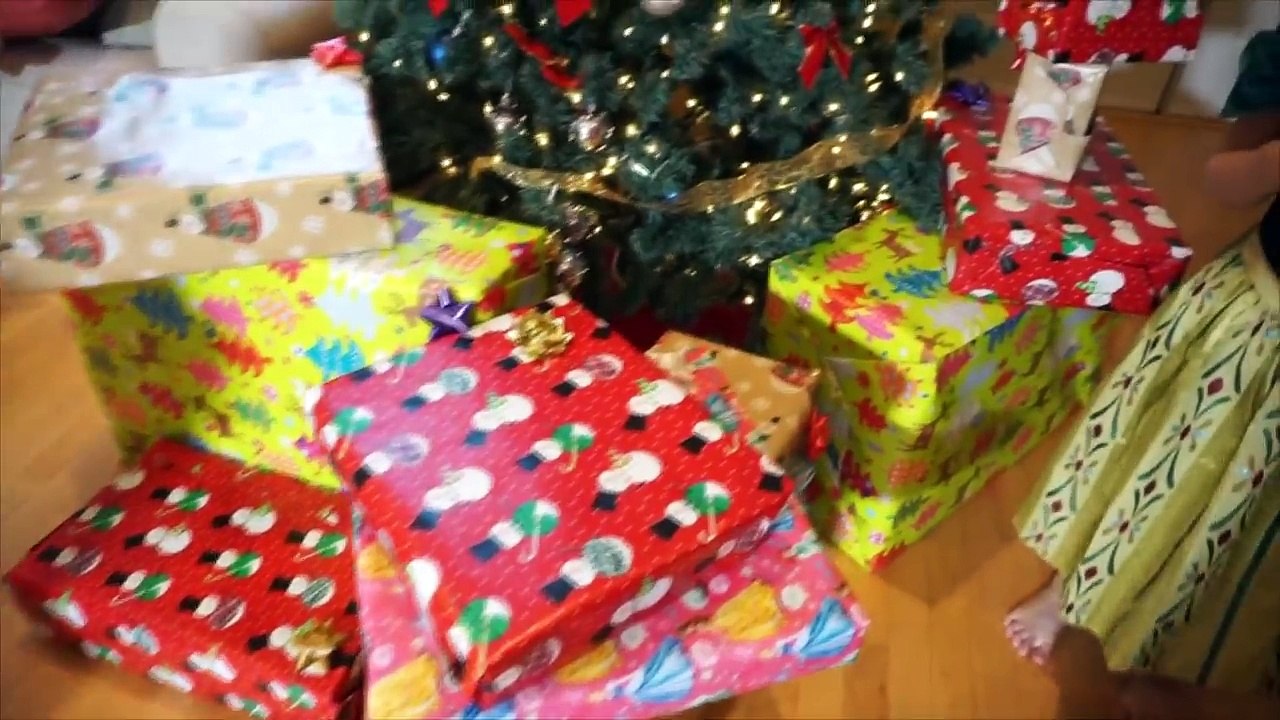 Christmas Morning 2016 Opening Presents Surprise Toys for Kids Ryan ToysReview