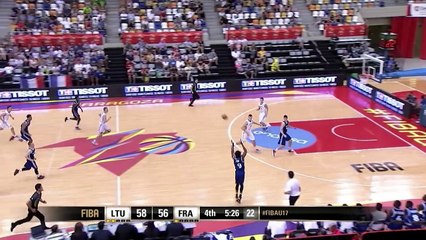 Yves Pons claque trois gros dunks au Mondial U17