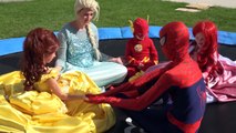 Baby Supergirl kidnapped by Maleficent and Joker!! Disney Princesses vs villains w/ Frozen