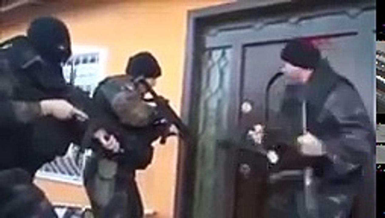 Hilarante Swat Team Breaking Door Fail Videos Graciosos Videos HD Funny Pranks Videos Graciosos 2017