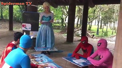 Rosa SpiderGirl se convierte en Sirena Elsa sirena de Spiderman vs Joker Verdadero Amor de la Diversión Superhéroe en