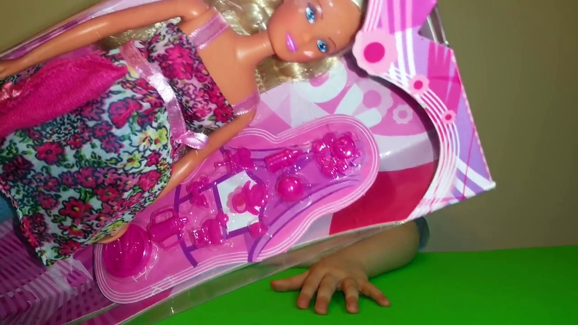 ⁣Видео для детей.Беременная Кукла Штеффи . Pregnant doll Steffi Куклы для девочек. Видео для детей.