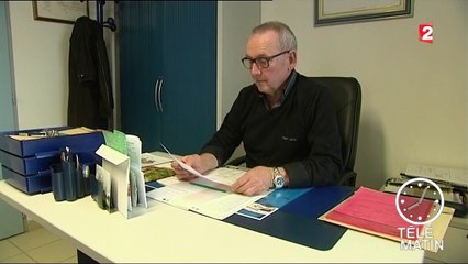 Présidentielle : la publication du parrainage des maires divise