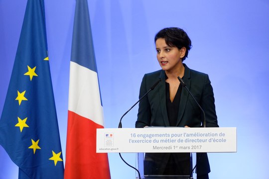 Najat Vallaud-Belkacem présente les 16 engagements pour simplifier les tâches des directeurs d’école