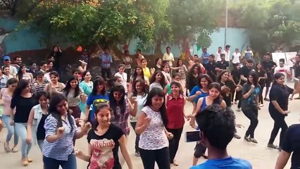 Odisha_college_girls_dance ... India dance