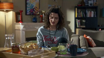 Indiscrétion : Peut-on faire pire maman qu'Alice ?