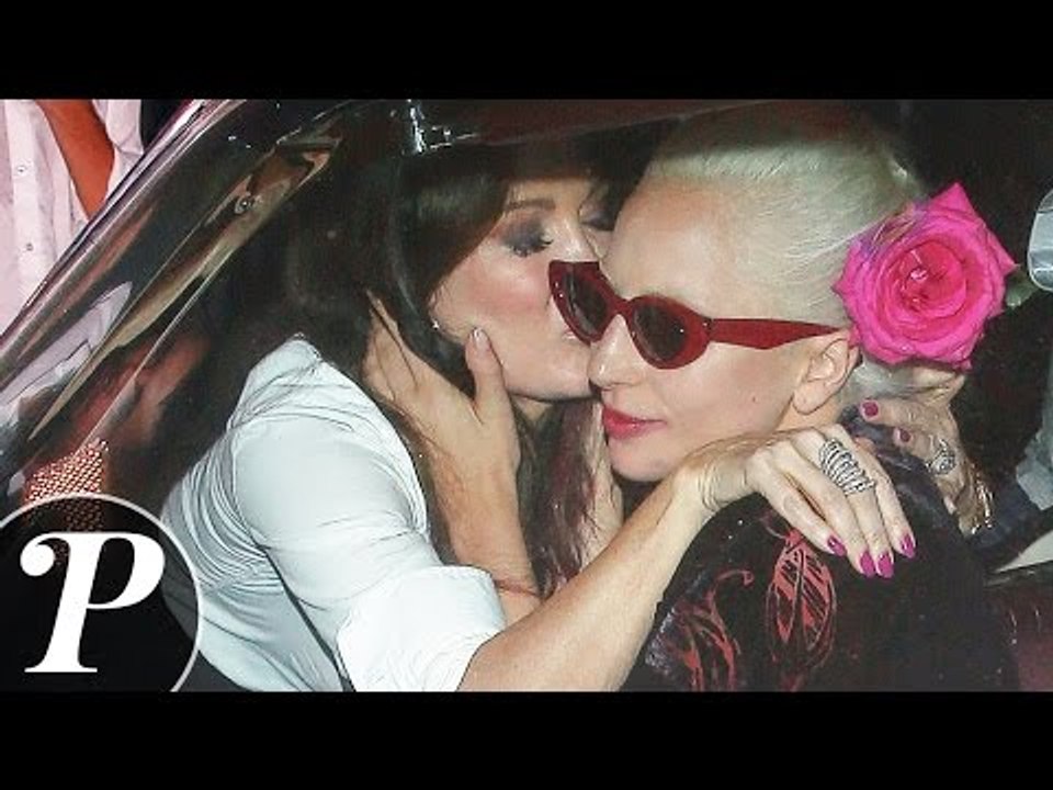 Laydy Gaga après sa chute dans la rue : plus de peur que de mal !