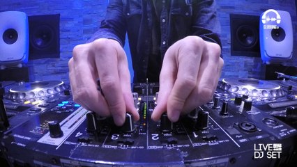 Live DJ Set with Arno Cost