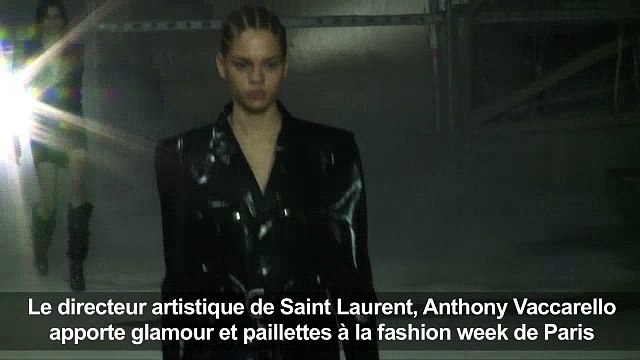 Fashion Week : défilé Yves Saint Laurent