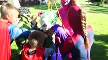 Человек-паук и Супермен против веселый балагур площадка шалость! Эльза Анна Розовый Человек-Паук Халк Батм