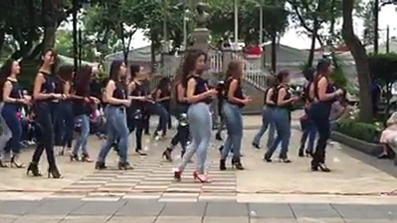 Wayy Arkadaş bu nasil dans nasil zayiflama