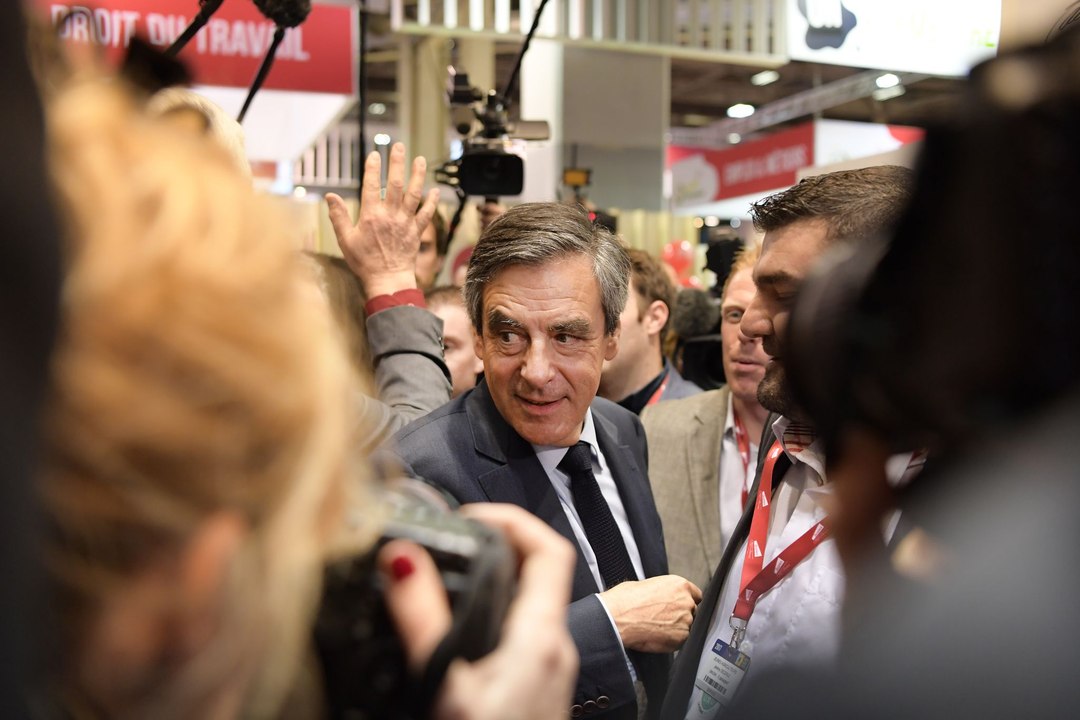 François Fillon hué et insulté au Salon de l'agriculture
